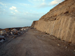 Grupo Mineralógico de Alicante.  Cantera de Áridos Holcin. Busot. Alicante 