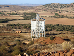   Calcita. Cantera de Áridos Holcin. Busot. Alicante