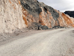 Grupo Mineralógico de Alicante.  Cantera de Áridos Sodira. Busot. Alicante 