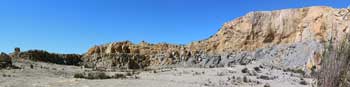 Grupo Mineralógico de Alicante.Cantera de áridos El Cabra. San Vicente del Raspeig. Alicante