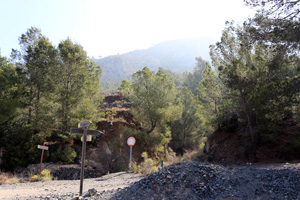 Explotación de ofitas. Sierra de Olta. Benisa.  