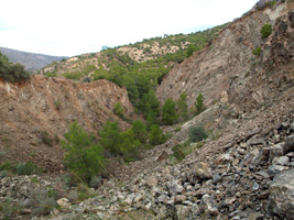 Explotación de ofitas. Sierra de Olta. Calpe.    