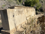 Lavadero Roberto y túnel José Maestre. Portman. Murcia