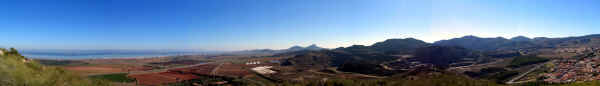 Vista panoramica desde lo alto del cerro San Gines