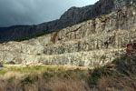 Grupo Mineralógico de Alicante. Explotación de Áridos. Siera de Segaria Ondara.  Alicante