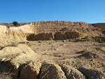 Grupo Mineralógico de Alicante. Explotación de Arcilla en Agost.  Alicante  