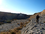 Grupo Mineralógico de Alicante. Explotación de Arcilla en Agost.  Alicante  