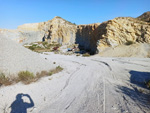 Grupo Mineralógico de Alicante. Cantera Casablanca. Lloma Alta, Les Boqueres, San Vicente del Raspeig, Alicante  