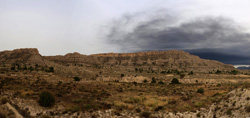 Grupo Mineralógico de Alicante. Canteras de arcilla situadas en la Zona del Pla, junto a la siera de los Tajos. Agost. Alicante