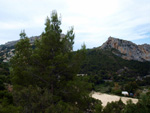 Grupo Mineralógico de Alicante. Cantera Barranco de la Mola. Sierra de Olta, Calpe. Alicante