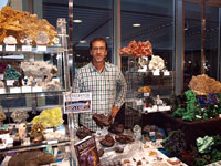 I Feria de Minerales de Elche. MinerElx. Stand de Geoterra. Eduardo Ruiz